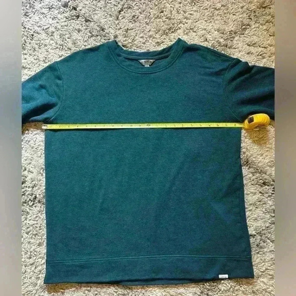 Orvis brand sweatshirt in a gorgeous deep teal color size L (C120) - Picture 7 of 8